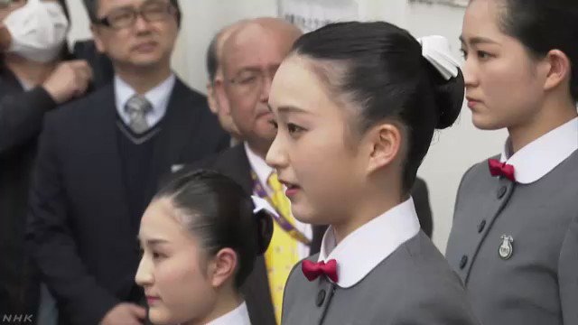 宝塚音楽学校で合格発表 タカラジェンヌへの第一歩