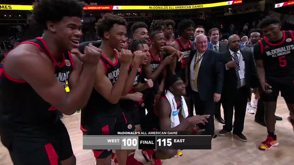 On post-game talk. Love to 🗣 hear the respect & true praise from one player to another. @Trendon_2 on @Dreamville_33 👏🏼💯 @McDAAG @UW_MBB #WhereTheFutureStarts 🏀