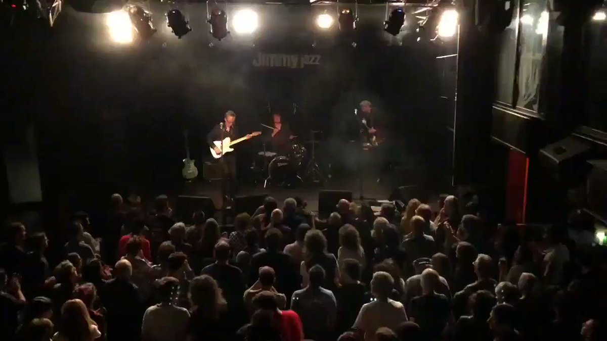 🎥 Otro vídeo del bolazo que el gran @johnpaulkeith nos ofreció este pasado viernes en la #JimmyJazzGasteiz