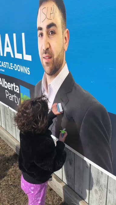 Edmonton Mama’s pics and videos