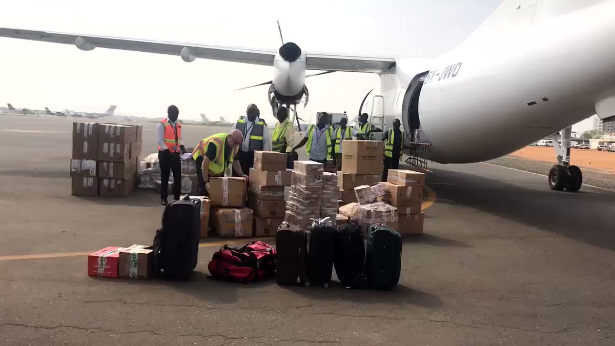 7 million people in South Sudan are in need of humanitarian assistance. @WFP_UNHAS works around the clock to transport humanitarian cargo to those in need. http://www1.wfp.org/unhas #ZeroHunger