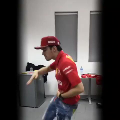 . @Charles_Leclerc showing off his dance skills ๐
๐ฅ : @And01ferrari
#F1 #Charles16