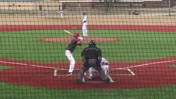 Reece Lawler (2020, Warren Township HS, IL) is crusining through three perfect innings pitched for @hittersbaseba11. The righty has struck out seven and his fastball has sat 86-89. @UIBaseball commit.