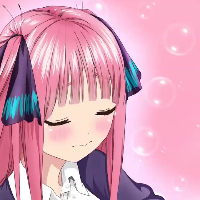 蓝天的抛物线さんがTwitterに投稿した中野二乃(五等分の花嫁)のイラスト。