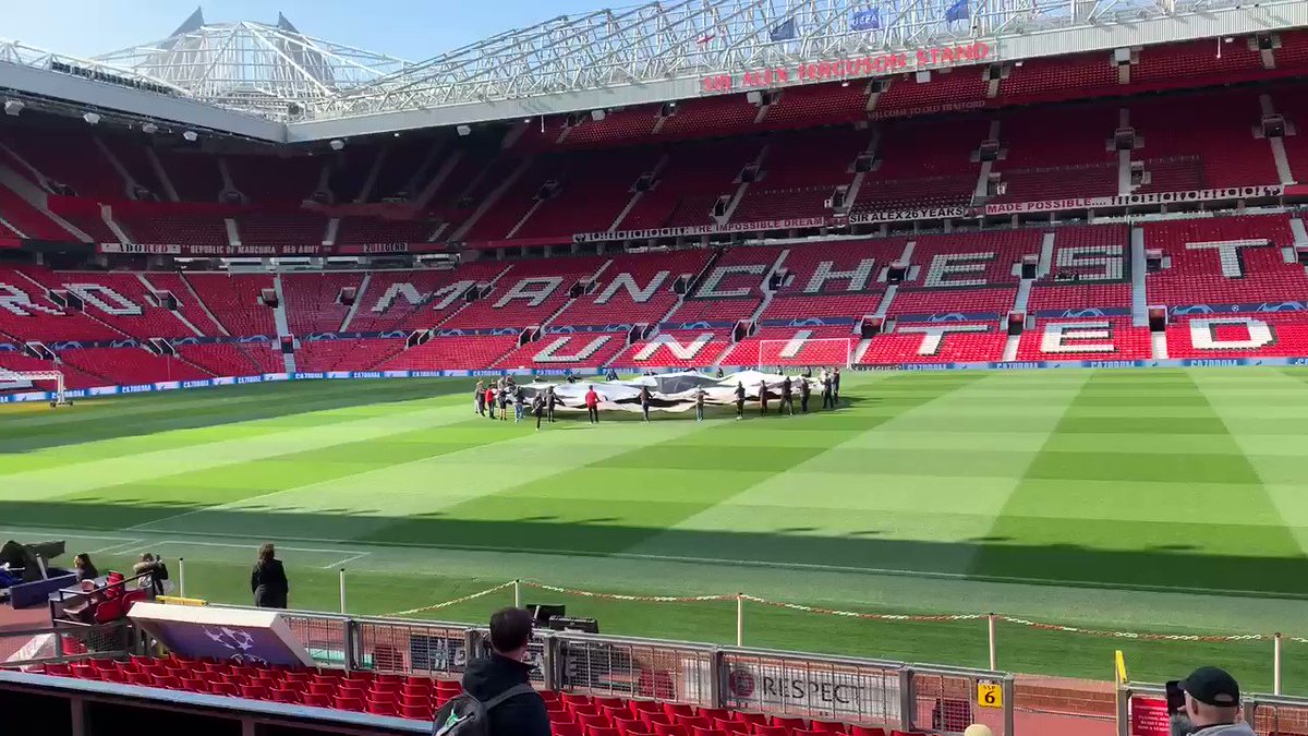 Too Excited for this game tonight.... @FCBarcelona are in town... OT will be rocking, under the lights on @ChampionsLeague night!!!!
π @ManUtd vs @FCBarcelona
π
10th April 2019
β° 8pm
πΊ @btsportfootball
#mufc #barca #messi
