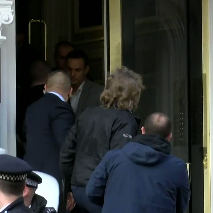 Встроенное видео