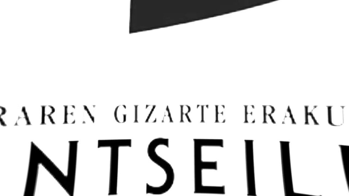 📄 "Hizkuntza-aniztasuna: askatasuna, berdintasuna eta demokrazia" dokumentuaren aurkezpena.
Donostian ez ezik, Valentzian, Pontevedran eta Bartzelonan ere egin zuten agerraldia gainerako eragileek. Irudietan, Marcos @amesanl eta Toni @AccioCulturalPV. ⬇️ 📽 ⬇️