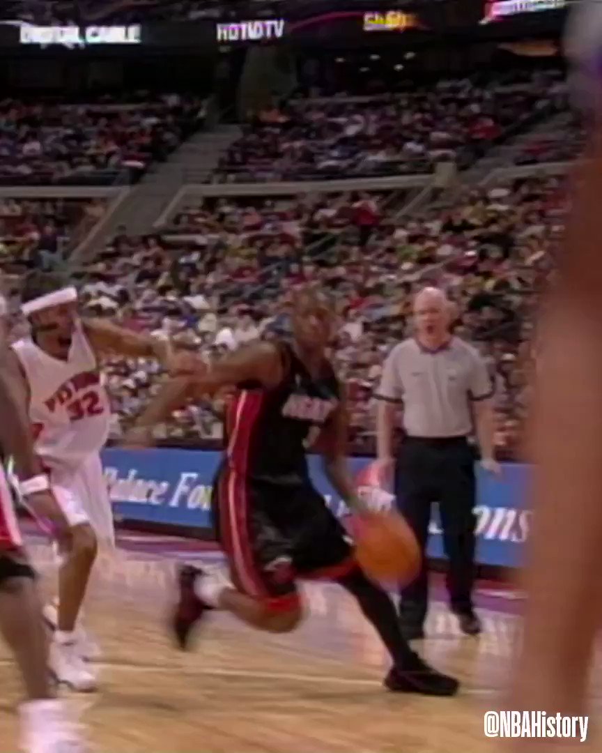 ⚡️ @DwyaneWade’s first triple-double on Dec. 30, 2004 with 31 PTS, 10 REB & 10 AST!
He recorded a triple-double (25p/11r/10a) in his final NBA game Wednesday. #NBAVault #OneLastDance