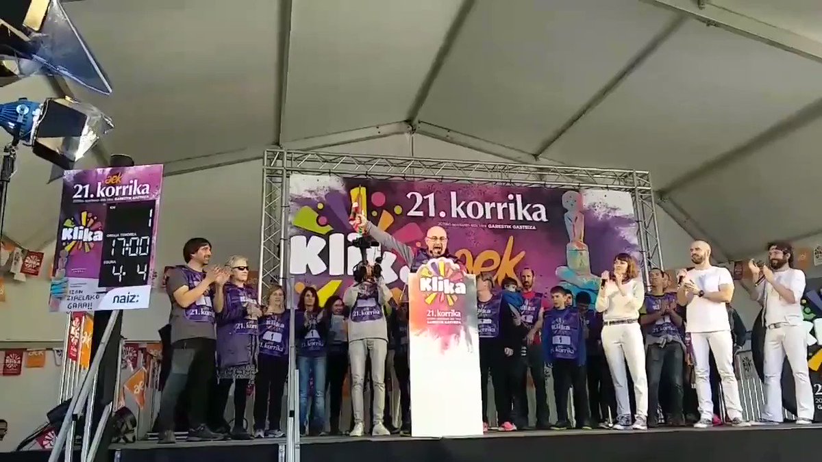 📲 Amaitu da #Korrika21 Euskara sistema operatibo bilakatzeko #Klika egin eta erabilera erdigunera ekarri nahi izan duen edizio zirraragarri honen une berezienetako batzuk bildu ditugu ▶️
