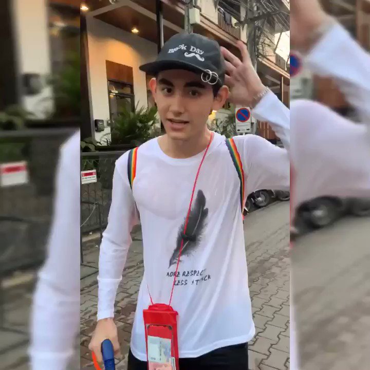 ใครเจอฝากจัดการด้วยครับ มีคนบอก “ผมไม่กลัว” 😼😅
@Drake_Laedeke #Drake_Laedeke
#ลิงน้อยของเดรก #อุ๋งอุ๋งของเดรก
@joepacc_ #PJoes