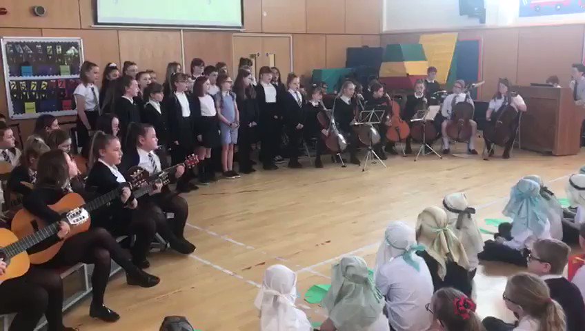 Around 70 children all performing as part of our Music Making Group:
🎤 Singers (2 parts)
🎸 Guitars
🎵 Ukulele
🎻 Violins
🎻 Violas
🎶 Cellos
🎹 Piano
🥁 Drums
‘What About Us?’ By @Pink
I’m so fortunate to work with such hardworking and willing pupils👏 @ForehillPrimary
