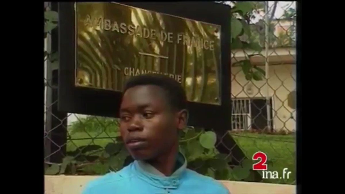 Vidéo montrant comment les Soldats #français lors du génocide perpétré contre les #Tutsis en 1994 au #Rwanda, à l'ambassade de #france ont brûlé toutes les archives!
How the french soldiers during Genocide against Tutsis in 1994 in Rwanda, at #french embassy burn all archives