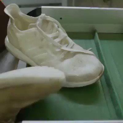 Adidas' new sneaker is fully #recyclable and made of ocean #plastic
#circulareconomy #SDGs
@TopCyberNews @seth_leitman @arikring @HansLak @AdamRogers2030 @Adamsfrt11 @autrement_votre @JolaBurnett @helene_wpli @RobertoValentUN @SDG2030 @MikeHudema @gvalan @realColinMac