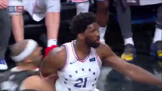 Look at J-But being a good teammate! Way to go Jimmy!