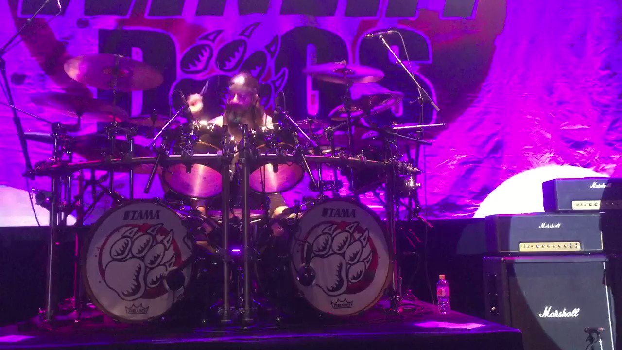 Happy birthday, Mike Portnoy! 