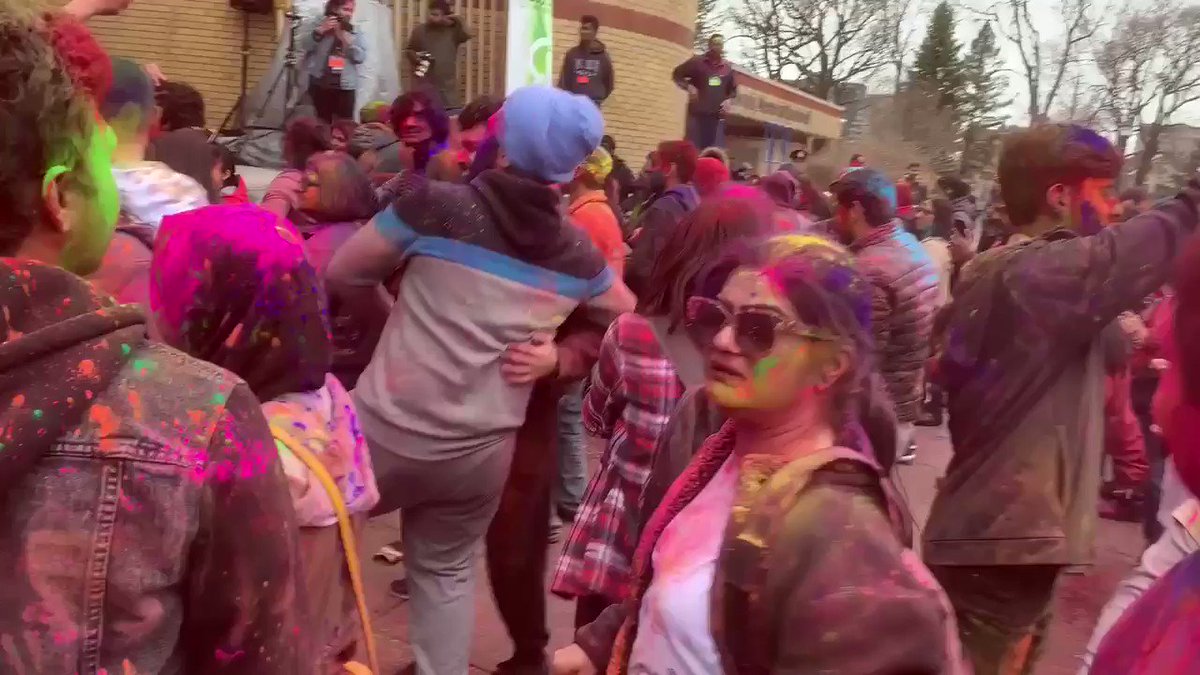 Despite the weather, nothing stopped you @srishticanada from another year of legendary #HOLI celebrations 💐💐💐 Thank you to all that were able to come out and participate 💐💐💐