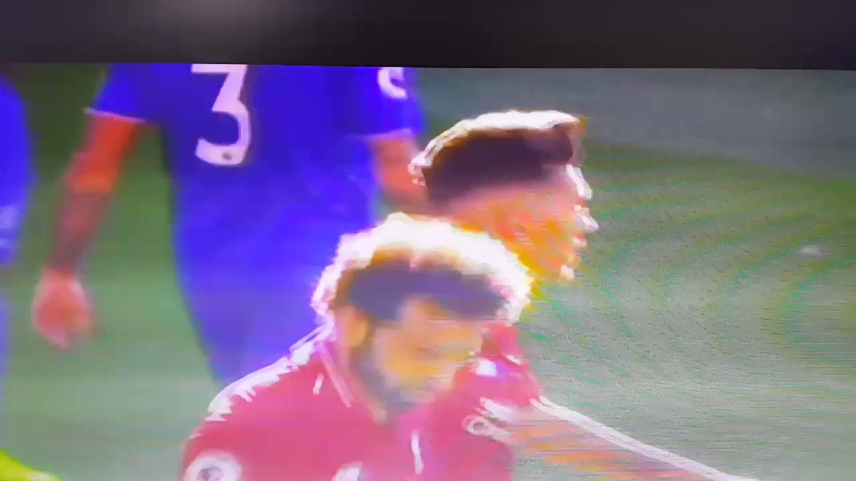 ุชุนููู ุญุถุฑุชู ูุง ูุจุทุงู ุนูู ูุฐู ุงูููุทู
ูู
ุงุฐุง ูุชู
ูุฐุง ู
ุน #ุตูุงุญ ๐ค
ูู ุตูุงุญ ููุงุฌู ุชุนูุช ู
ู ุฒู
ูุงุฆู ู ูู ูุฑุงู ูู ูููุฑุจูู ุงูุนุงู
ุงููุงู
โ
ููู ููุฏ ูููุจ ุงูุณูุทุฑู ุนูู ูุงุนุจูู ูุฑู ุงูุงููู ุดุฏูู ู
ู ู
ุงูู ู ุงููุงุนุจูู ูุง ูู
ุฑุฑูู ู #ุตูุงุญ ู ูู ู
ุชุงุญ ุจู ู ูู ุชุญุช ุถุบุท ุฏุงุฆู
ุง๐ค