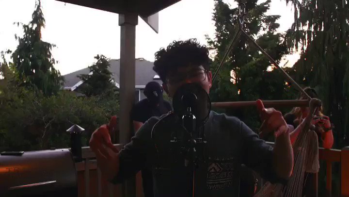 My bad x Baller | #Cover #Mashup | @thegreatkhalid @djlukenastyy #Liltroy | Shot by @michaelstoppler 📹📸 | FULL LINK BELOW 👀 ! Make sure to RT ❤️🙏🏽
https://youtu.be/OEowgMwjKU4