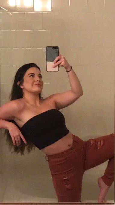 Hello, it’s me ?? https://t.co/AKDGZN3oFT