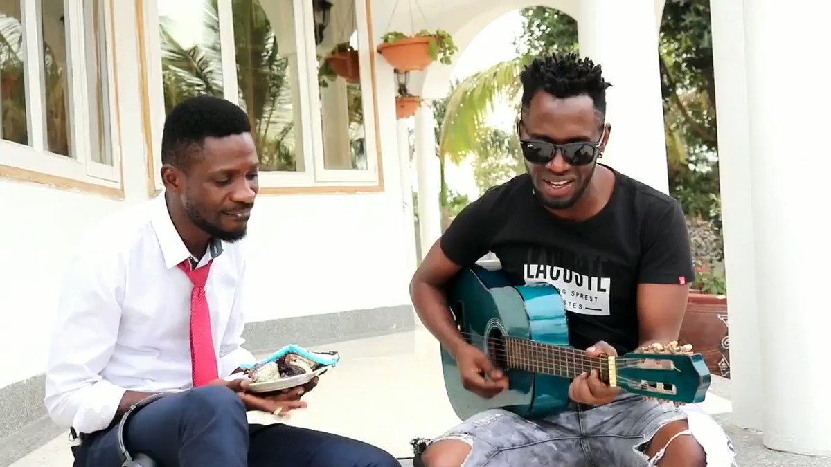Jefferson Nyamamba (@master_jeffer) on Twitter photo 2019-04-24 14:14:20 While were under house arrest, lets make some music. 📸@ninyetabz While were under house arrest, lets make some music. 📸@ninyetabz
