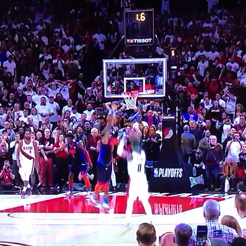 Lou Wobiams (@WorldWideWob) on Twitter photo 24/04/2019 16:57:03 Dame even waved bye Dame even waved bye