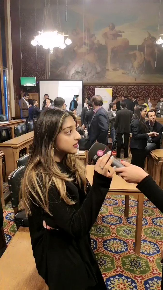 What's the one thing you think is key for females in tech? Creating role models, showcasing awesome females and sharing their stories. @TlaPakistan @TechLondonAdv @Lmf_network @PriaRai @bbcasiannetwork #tech #women #WomenInTech #tlapakistan #nayapakistan #journorequest #techie 🙌