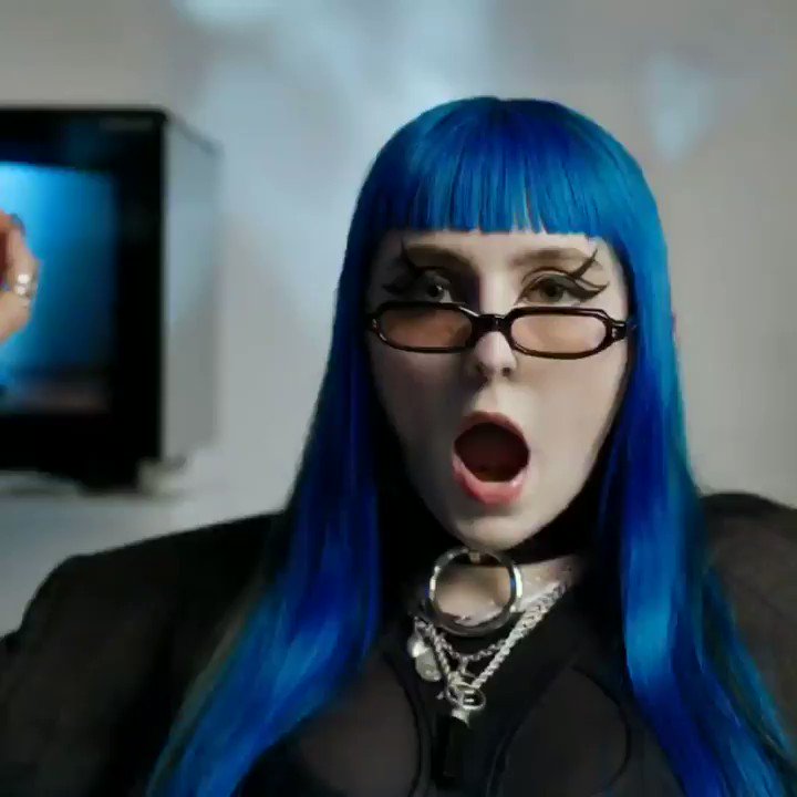 Ashnikko on Twitter "MY NEW SINGLE "SPECIAL" IS OUT! PREMIERED ON