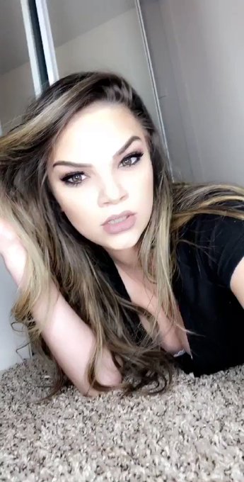 Show me you can handle this? https://t.co/aAuJJotODw