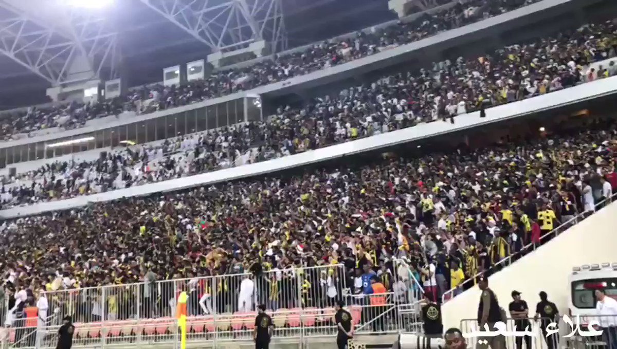 نجومية #الاتحاد_النصر اليوم .. وكل يوم جمهور #الاتحاد وتفاعل طوال ال ١٢٠ دقيقة حتى الفوز والتأهل