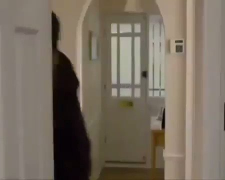 Di luar:Terlihat baik-baik sajaDi dalam: