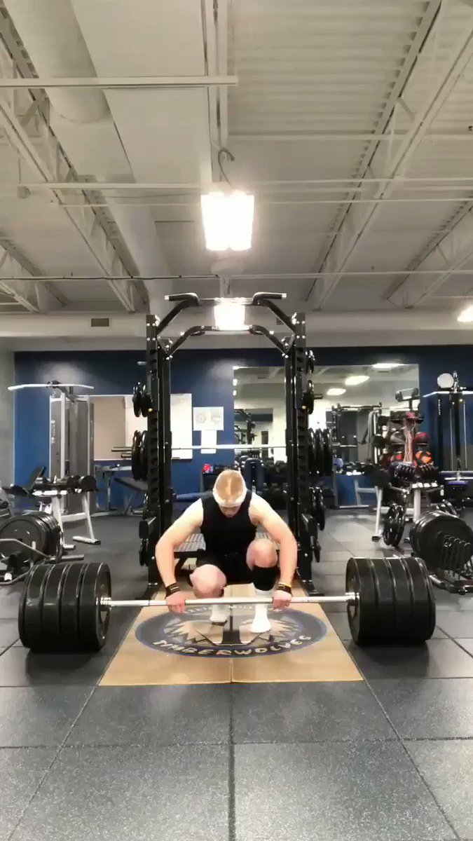 My "little" brother had a goal to deadlift 400 pounds before graduation. This morning he deadlifted 425 pounds. He's 18 and graduates next Saturday. #proudbigsister #beast #gymrat
