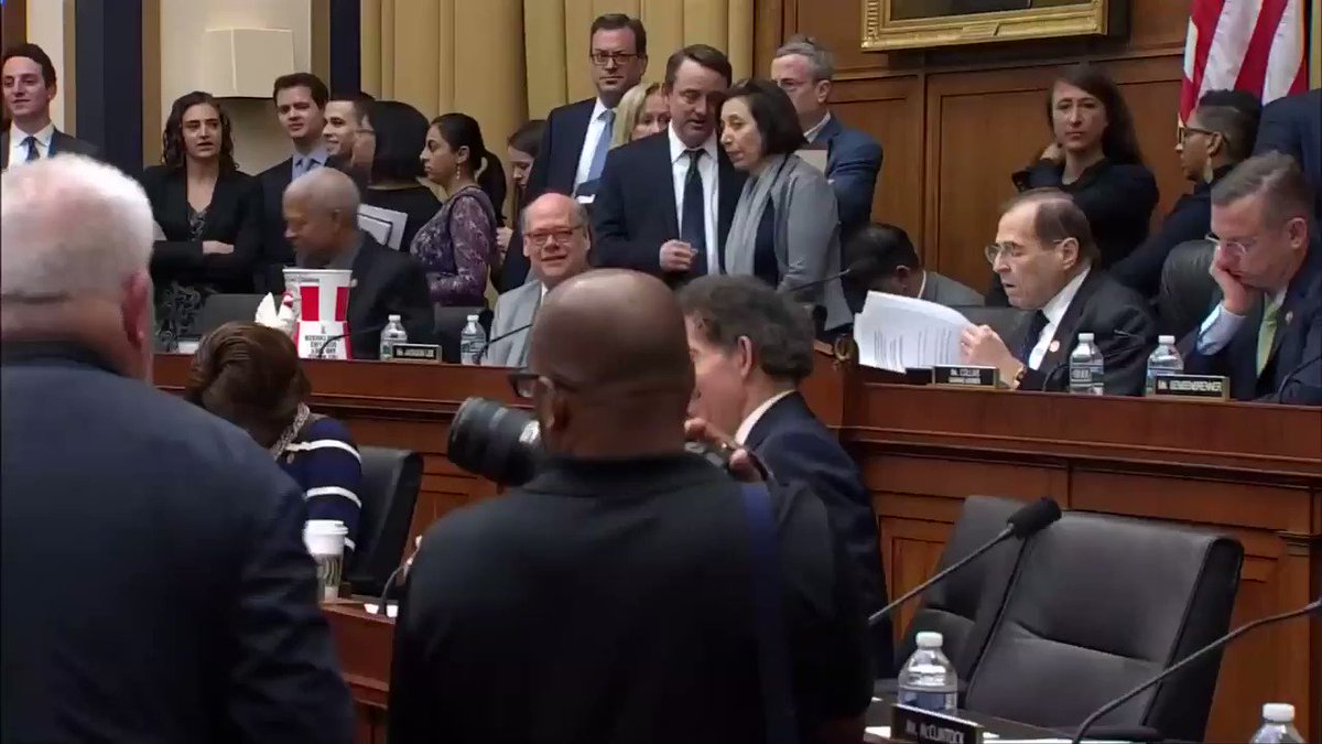 U.S. House Judiciary Committee Chairman Jerry Nadler on Friday said he's giving Attorney General William Barr one last chance to hand over the full, unredacted Mueller report, or face possible charges of contempt of Congress. @andysullivan @Reuters @ReutersTV