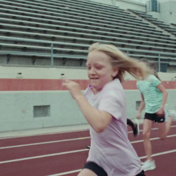 If she can run a mile, she can run the world.
Weâre partnering with @adidas to support @GOTRI, so she breaks barriers in sport, in school, and in her community.
Learn more at http://amazon.com/girlsontherunÂ