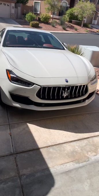 I&rsquo;m getting my Maserati Monday I&rsquo;m soo excited 😍🙌... it&rsquo;s been my dream car for years 😍 https://t.co<a href="/tag/nfl"class="tags"><span>#nfl</span></a>