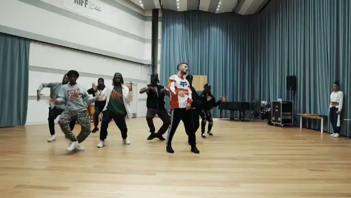Comme l’impression de préparer un gros show pour cette tournée... (tu sais qu’on sait faire...) #pyramidetour #ouhnana #jauraisprevenu billets par là —> https://m.ticketmaster.fr/fr/resultat?ipSearch=pokora …