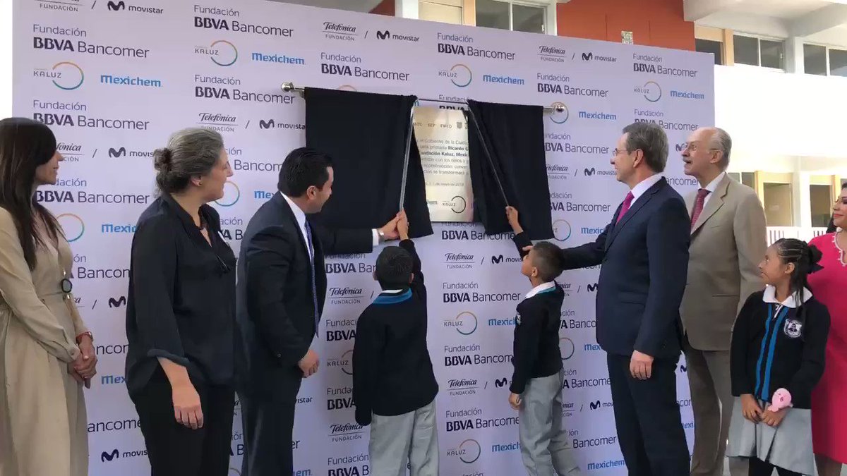 Educación Integral para nuestras niñas y niños.Como parte del Programa Nacional de Reconstrucción, entre la sociedad, los tres órdenes de gobierno y el sector privado hoy inauguramos la nueva Escuela Primaria “Ricardo García Zamudio” destruida por los sismos en #Iztapalapa