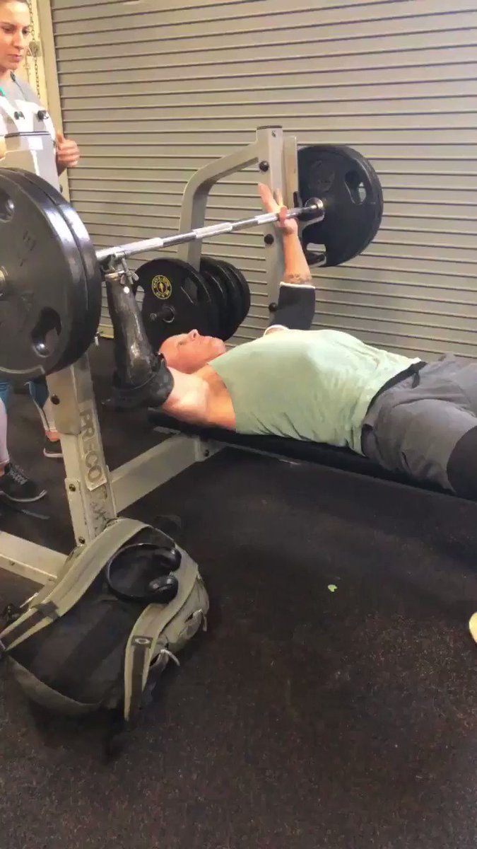 41 years old, veteran, double amputee, vegan, 225lbs for 18 reps.
#noexcuses