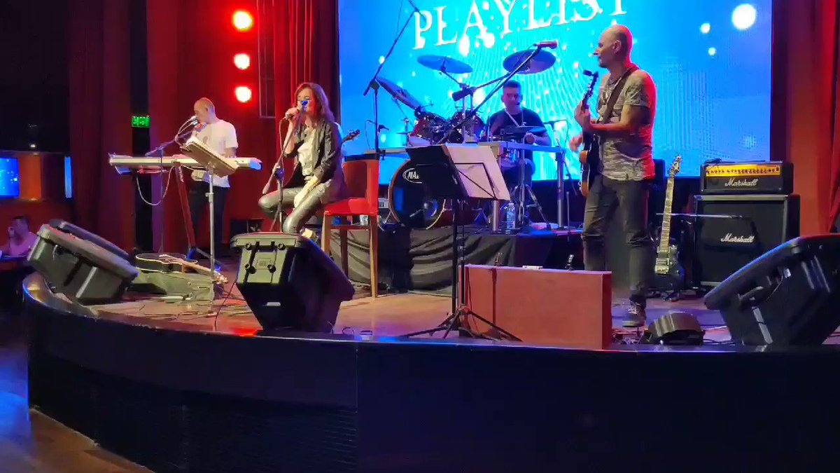 La banda #PlayList suena en #Azar restobar
#CasinoMagic #Neuquen
Todo lo que imaginabas y MÁS!
http://www.casinomagic.com.ar