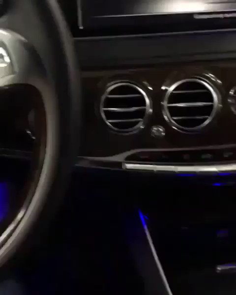 Mercedes benz Distributeur