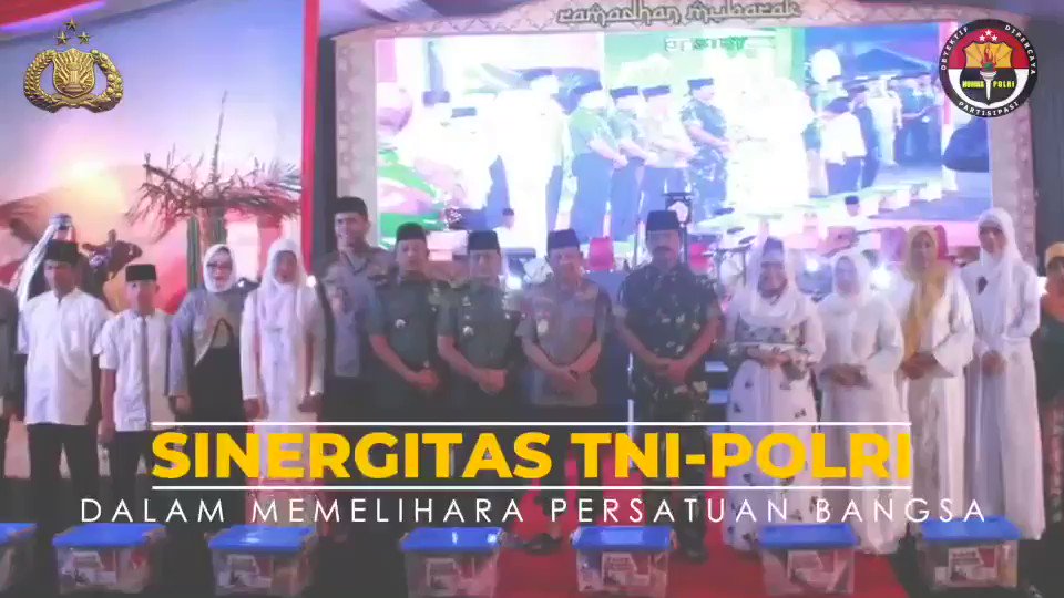 SAFARI RAMADHAN KAPOLRI DAN PANGLIMA TNIKapolri, Jenderal Polisi Prof. H. Muhammad Tito Karnavian, Ph. D., bersama Panglima TNI, Marsekal TNI Hadi Tjahjanto, S.I.P., melaksanakan Safari Ramadhan di Bandung, Jawa Barat, Senin (13/5).