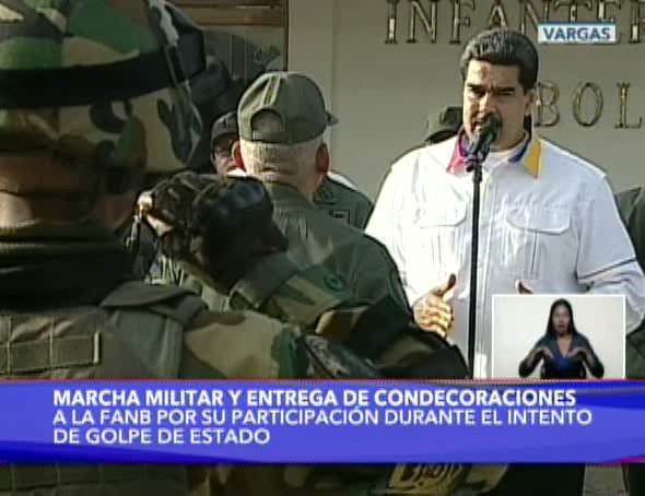 #EnDirecto 🔴 | Presidente @NicolasMaduro: Esta marcha debe ser un ejercicio de cohesión y de unión máxima de las fuerzas militares de Venezuela, por la lealtad jurada a la Patria, a Bolívar, la Revolución y al legado del Comandante Chávez
#RespetoConPueblosDelMundo