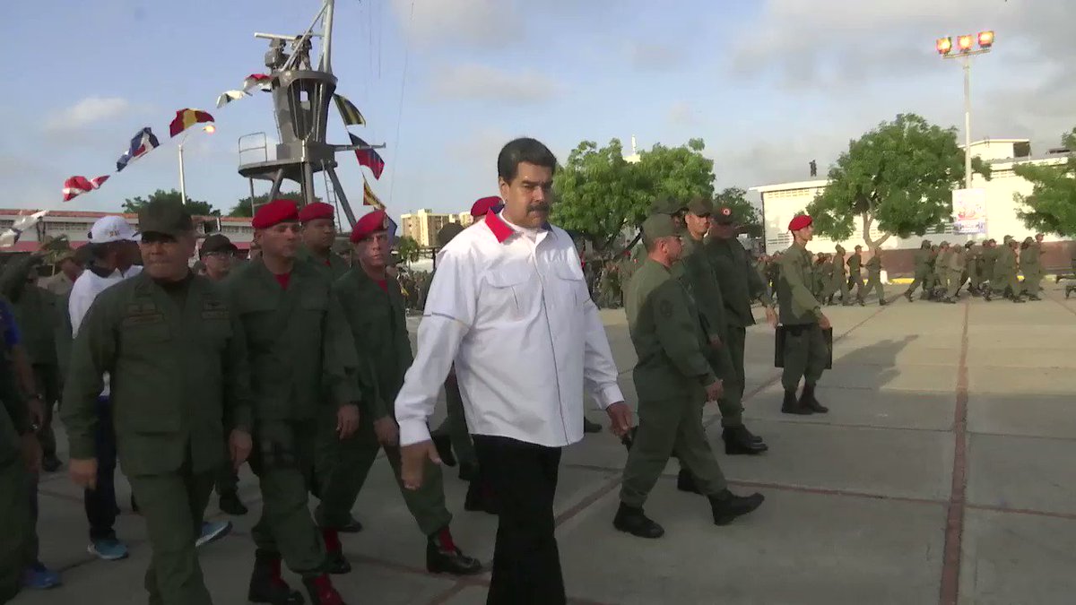 Un extraordinario espíritu de lealtad y patriotismo se siente en los hombres y mujeres de la Infantería de Marina Bolivariana. Contamos con un gran poder militar que está dando un claro ejemplo al mundo de cohesión y fuerza moral. ¡Viva la Patria Inexpugnable!