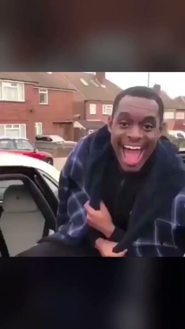 Leeds fans: "stop crying Frank Lampard" Lampard:#LUFC #DCFC