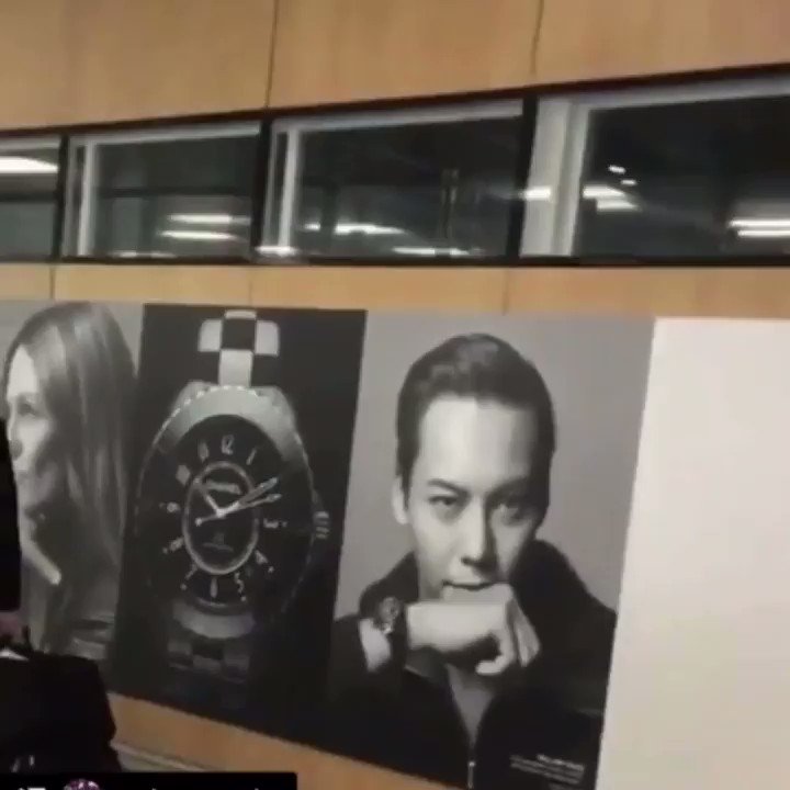 2019-5-16 William Chan x #CHANEL House Ambassador and the Face of #TheNewJ12 ~ at Charles de Gaulle Airport in #France
#陳偉霆 #williamchanwaiting #williamchan #陈伟霆 #진위정 #ウィリアム・チャン #เฉินเหว่ยถิง
#ItsAllAboutSeconds #ChanelWatches #chanelj12 #BaselWorld2019 @CHANEL