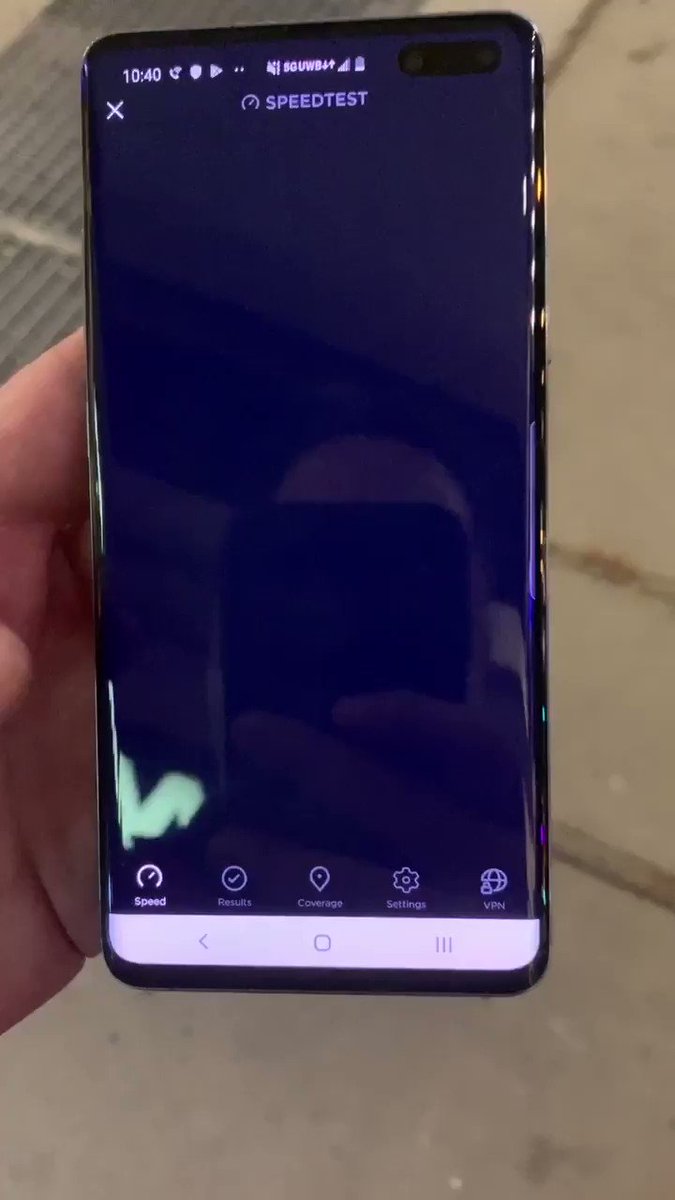 This is 5G on the brand new Samsung Galaxy S10 5G in front of my hotel. It's crazy the difference a month makes. #FirstToRealTime