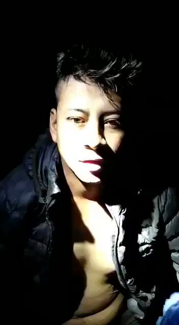 Mexican State Police release video showing alias 'El Largo' arrested. He was involved in an ambush last year that killed four police officers.#Tlatlaya #Edomex Credit to @IndomableLoba for sharing