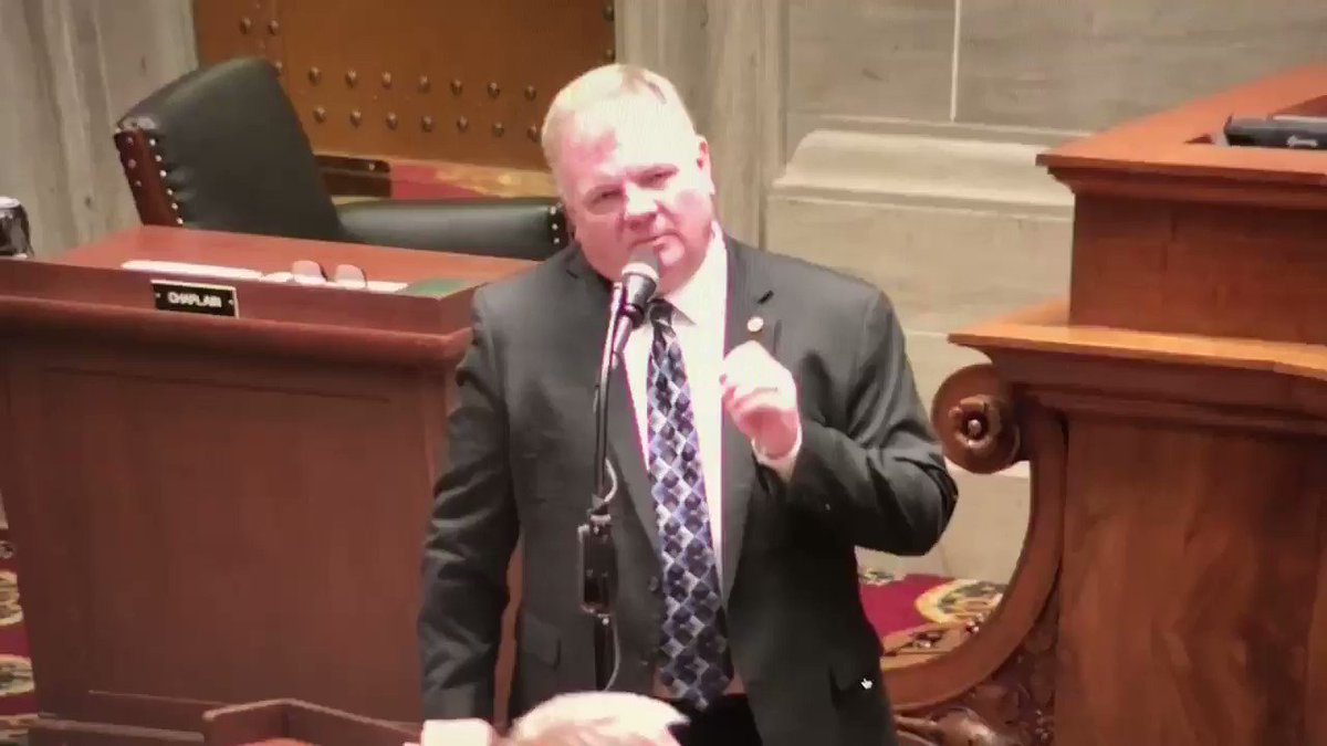 Oh my God these folks have lost it.
GOP Missouri State Rep Barry Hovis justifies ban on abortion in cases of rape by arguing βmost rapes are consensual rapes.βπ³
Heβs also is a 30 year police force veteran. This is unacceptable.