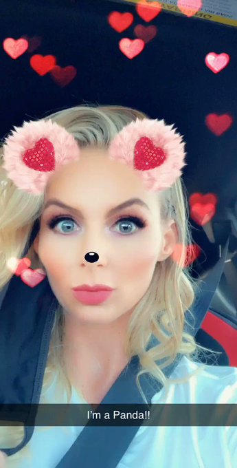 I&rsquo;m a mother fuckin&rsquo; panda https://t.co/1ryPr27PAy