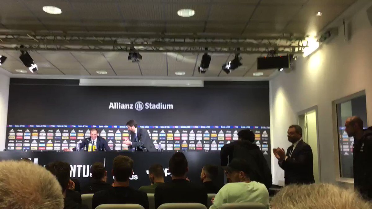Romeo Agresti's photo on #Juventus