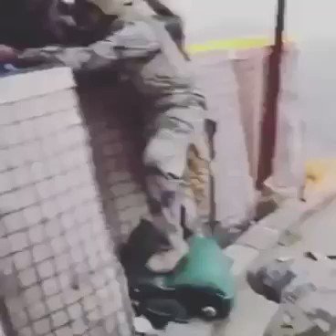 #فيديو ..في أعمال تدعو للفخر والاعتزاز ..شاهد ماذا يفعل جنودنا البواسل المرابطين في الحد الجنوبي وقت أذان المغرب خلال أيام شهر #رمضان المبارك..